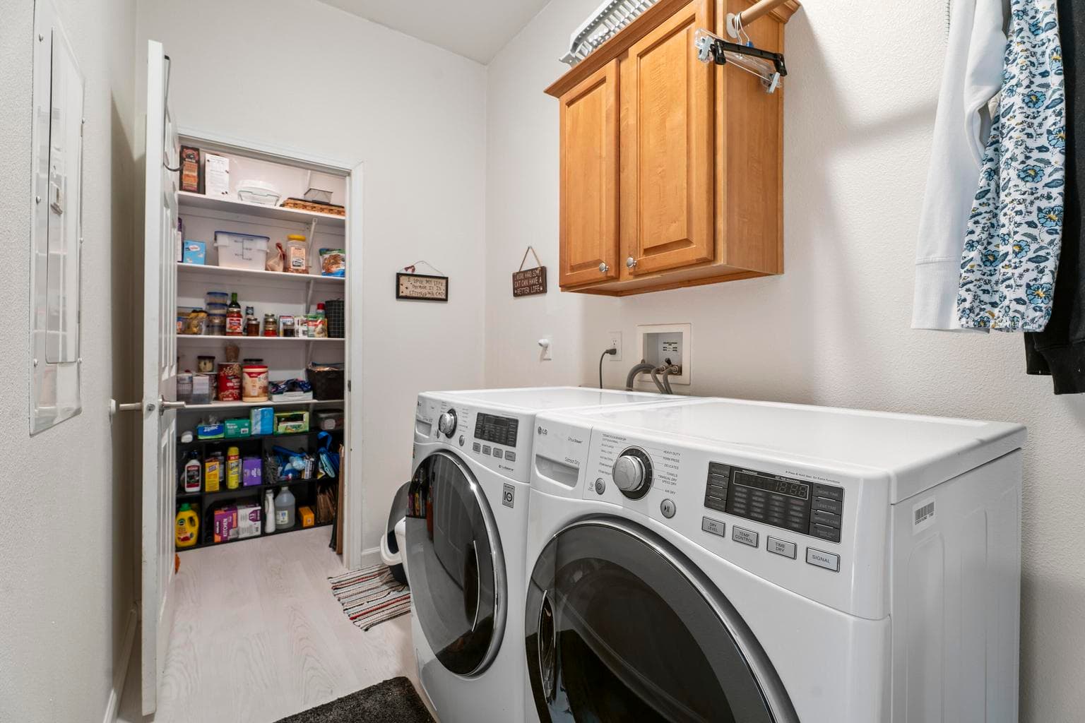 Photo of 17011 Mayfield Drive 23 of 44