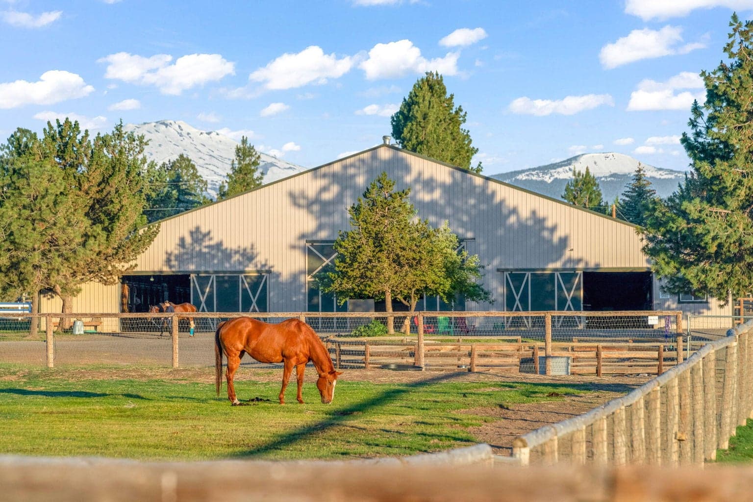 60360 Horse Butte