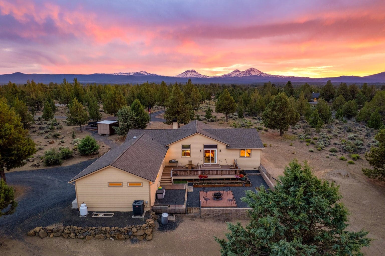 Photo of 17596 Cascade Estates Drive 1 of 47