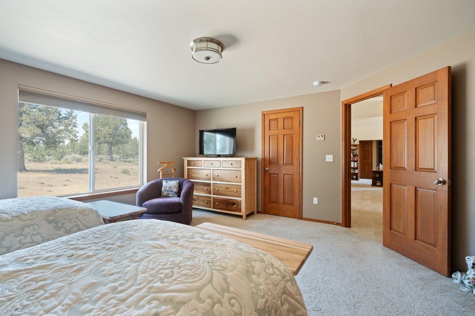 Photo of 17596 Cascade Estates Drive 18 of 47
