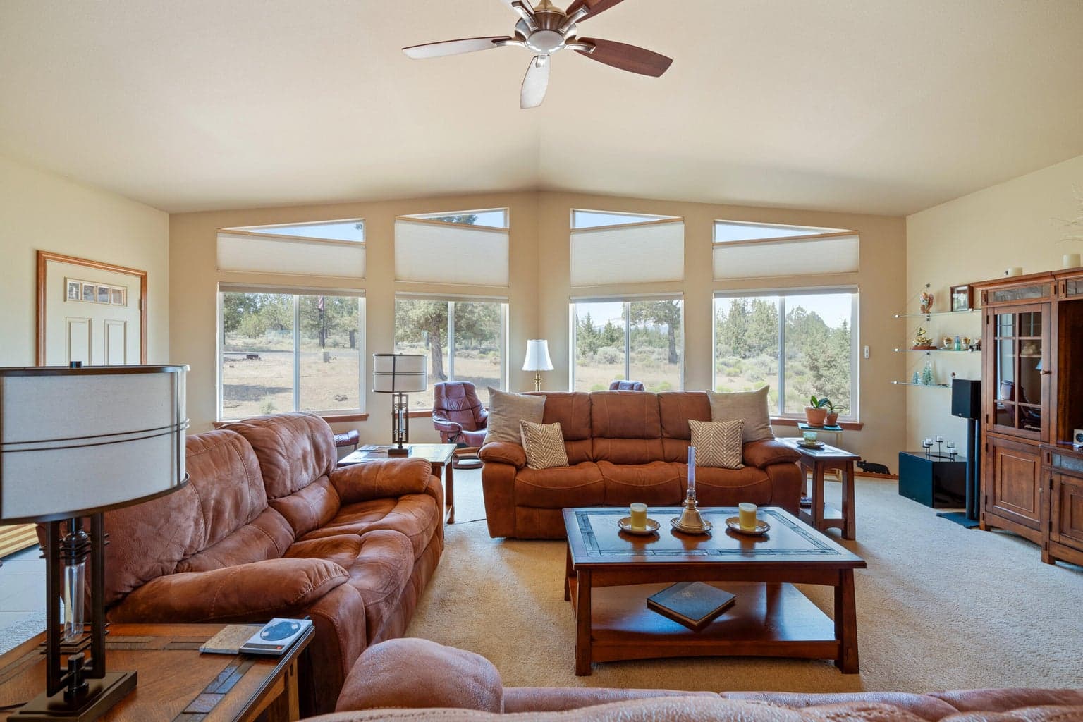 Photo of 17596 Cascade Estates Drive 8 of 47
