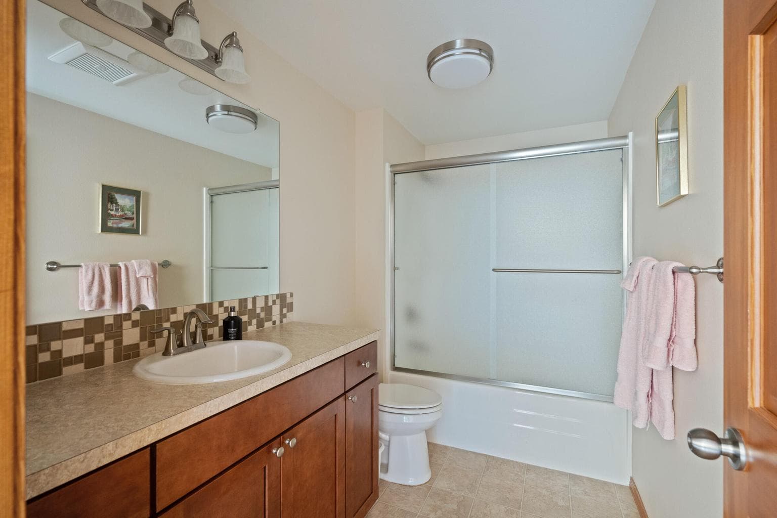 Photo of 17596 Cascade Estates Drive 27 of 47