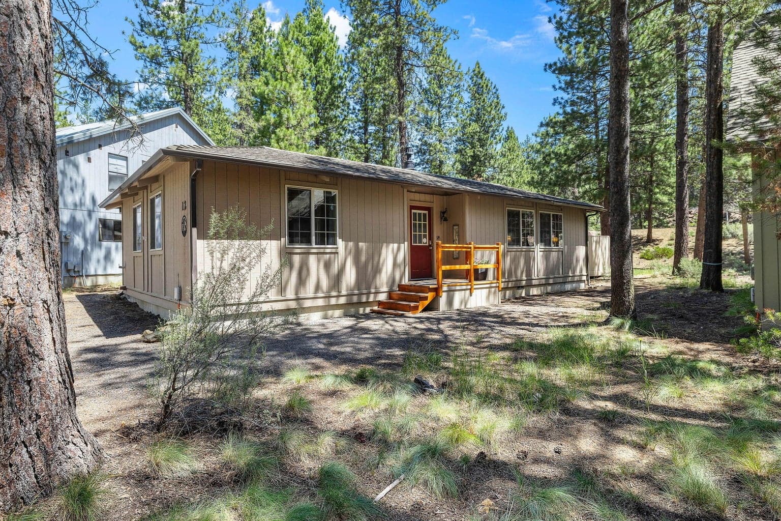 Photo of 57056 Deer Lane 19 of 27