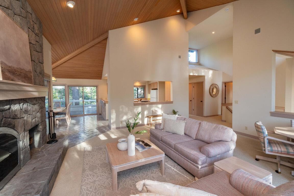 Photo of 57690 Yellow Pine Lane 7 of 33