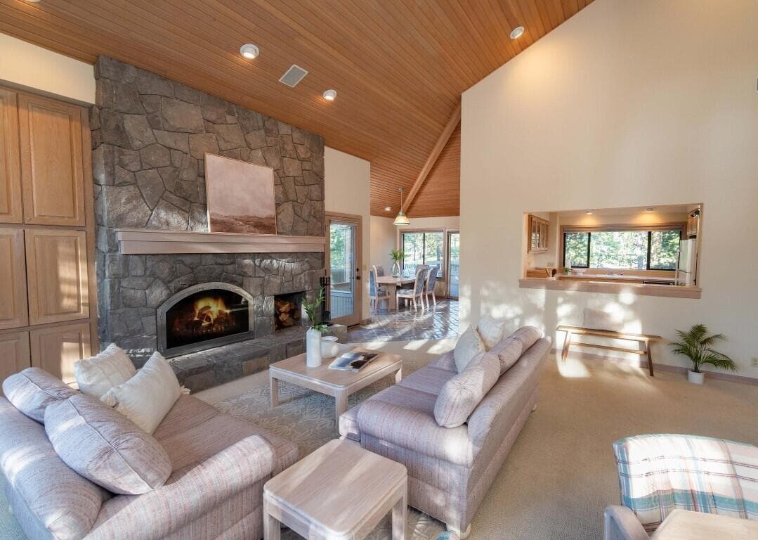Photo of 57690 Yellow Pine Lane 10 of 33