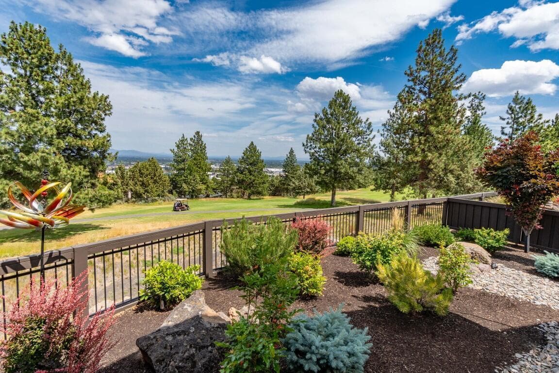 Photo of 3144 NW Hidden Ridge Drive 23 of 25