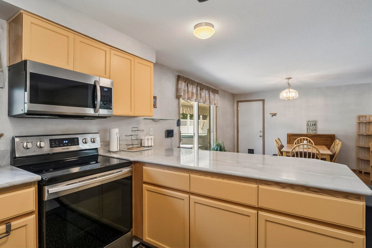 Photo of 63312 NE Carly Lane 13 of 41