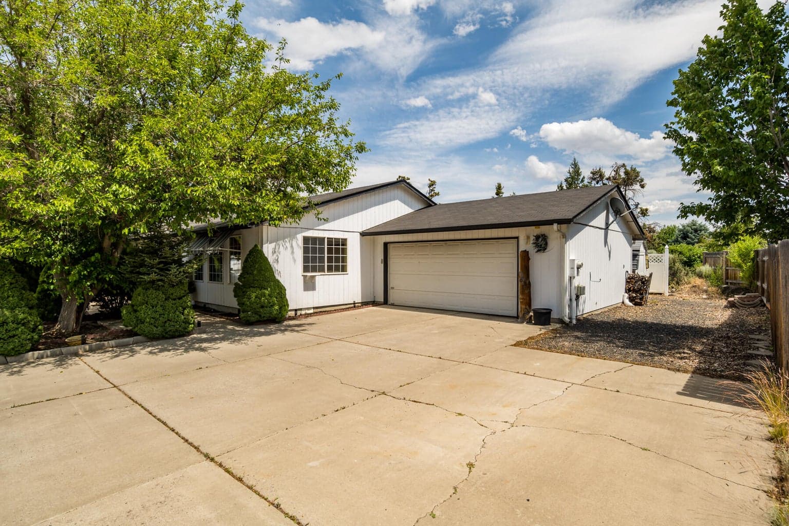 Photo of 63312 NE Carly Lane 32 of 41