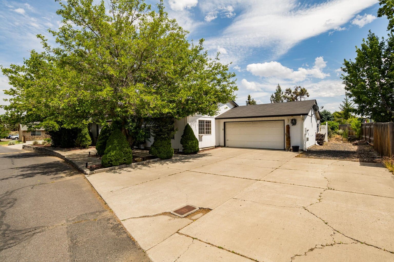 Photo of 63312 NE Carly Lane 33 of 41