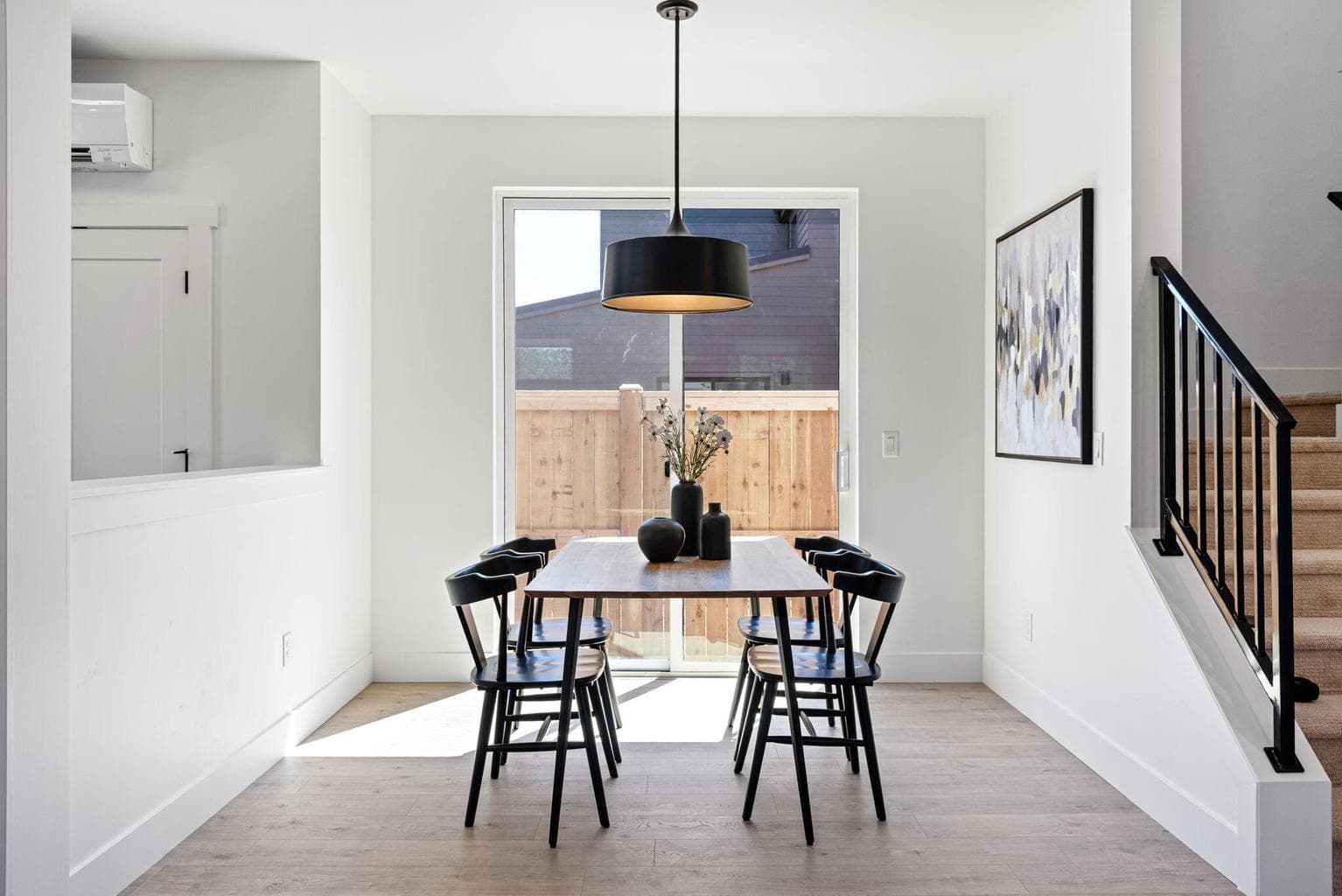 Photo of 1003 W Linda Avenue 12 of 31