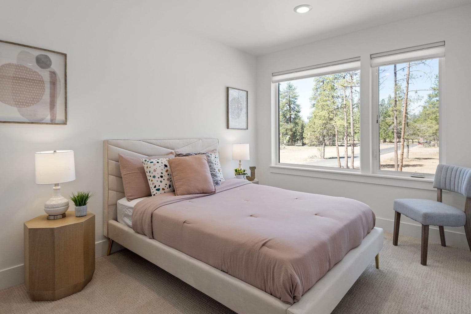 Photo of 1003 W Linda Avenue 23 of 31