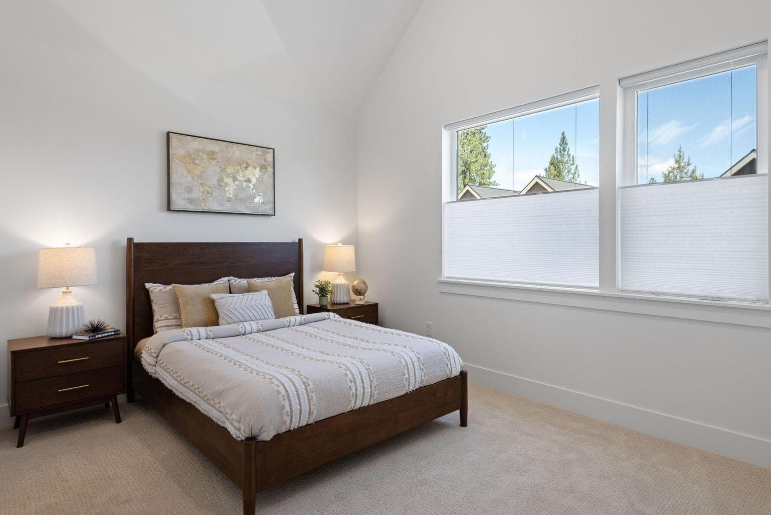 Photo of 1003 W Linda Avenue 27 of 31