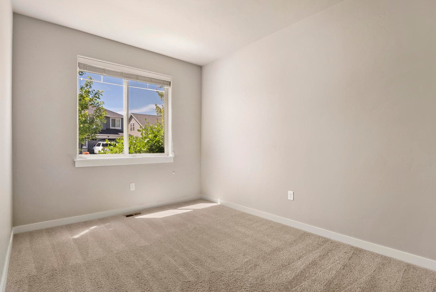 Front bedroom