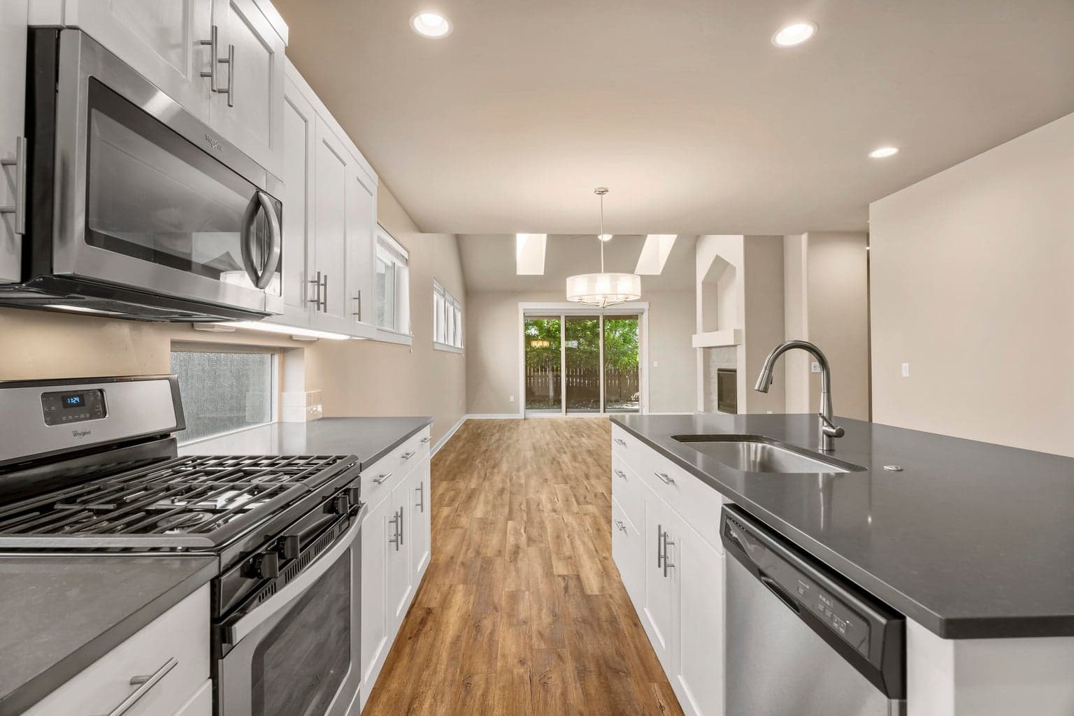 Photo of 3695 SW Badger Court 10 of 27