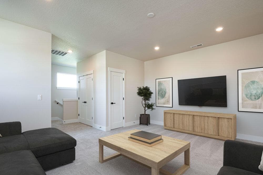Loft - sample photo only, upgrades present. Specs vary.