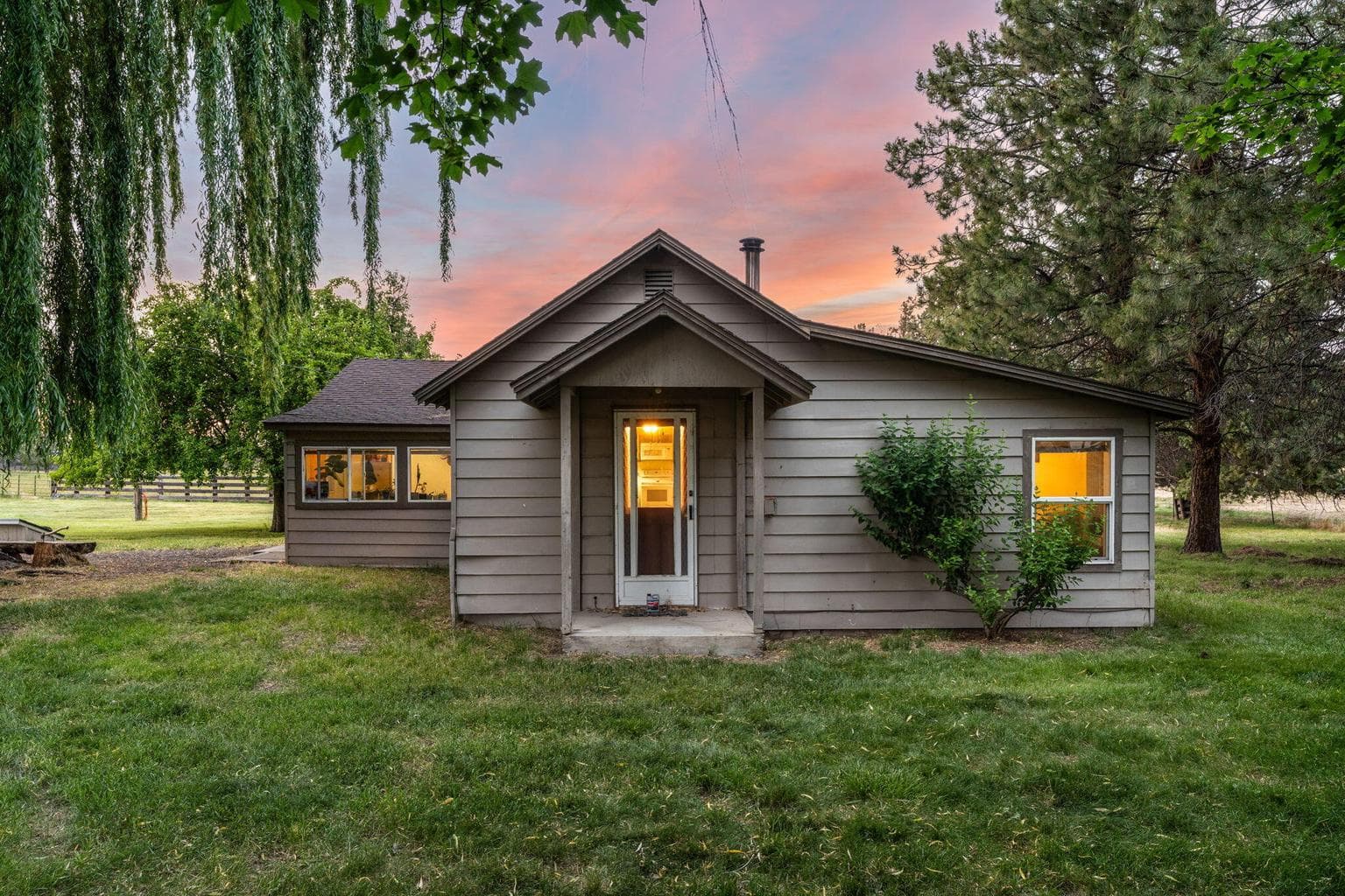 Photo of 4743 NW Maple Avenue 71 of 90