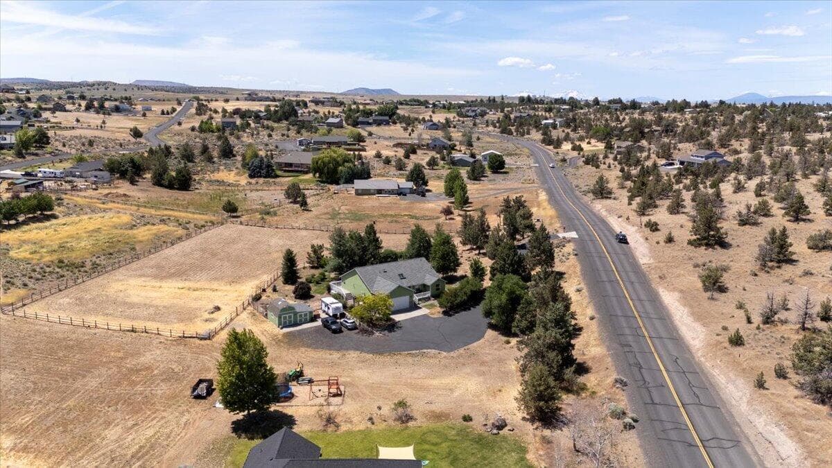 Photo of 2165 SE Sagebrush Drive 47 of 47
