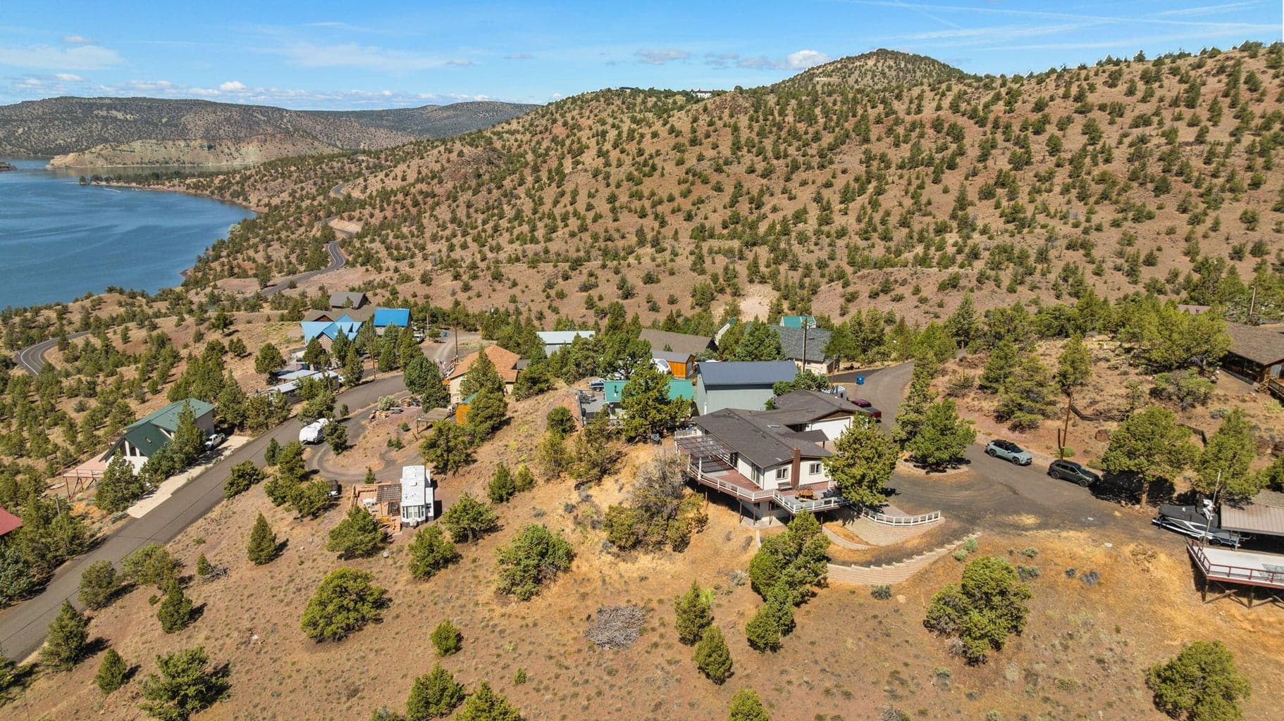 Photo of 18377 Ridge Road 50 of 59