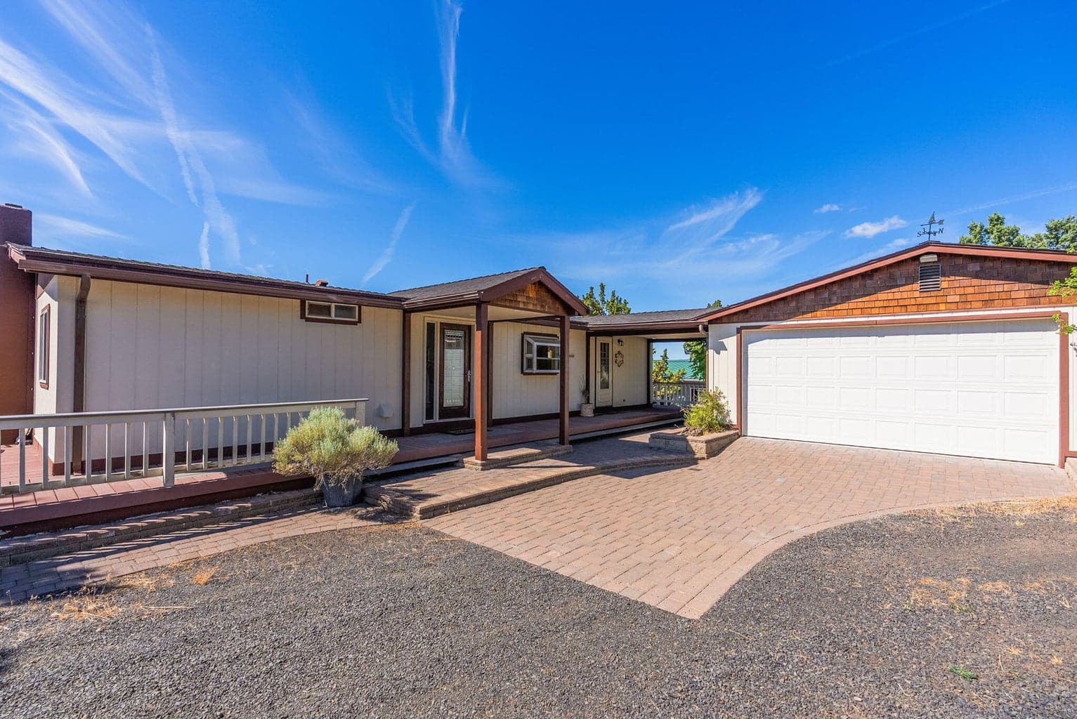 Photo of 18377 Ridge 2 of 59