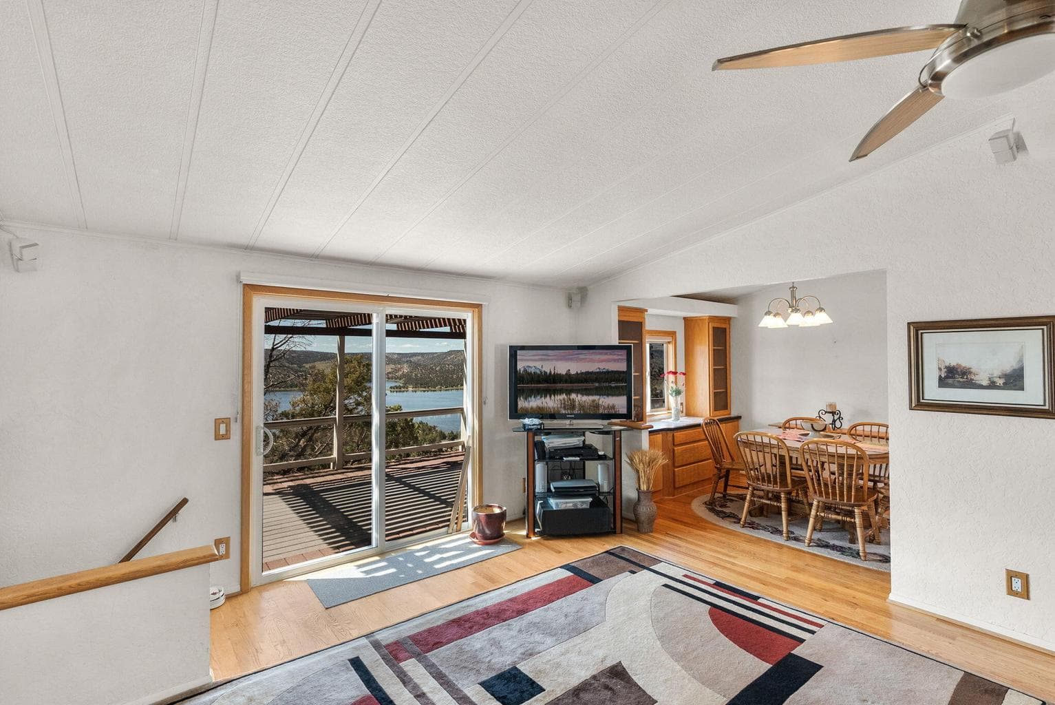 Photo of 18377 Ridge Road 14 of 59