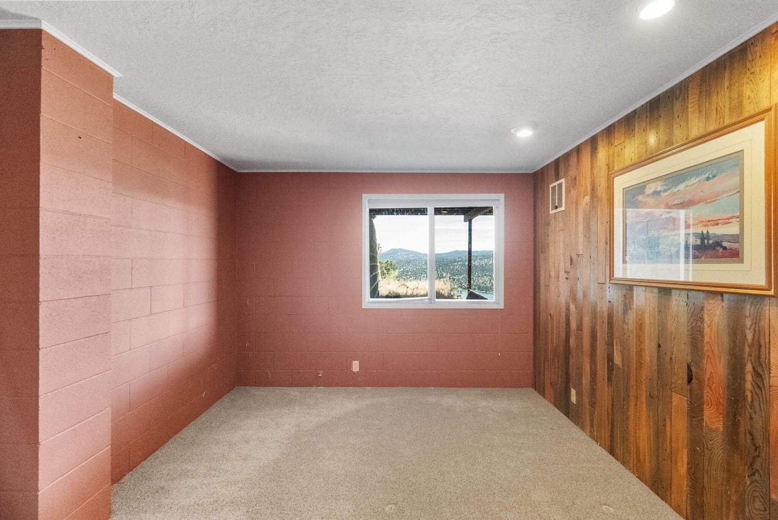 Photo of 18377 Ridge Road 35 of 59