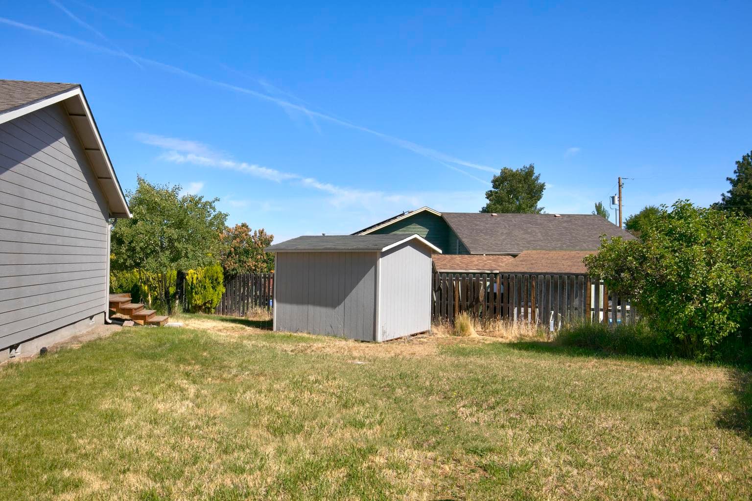 Photo of 1027 NW Larch Court 20 of 26