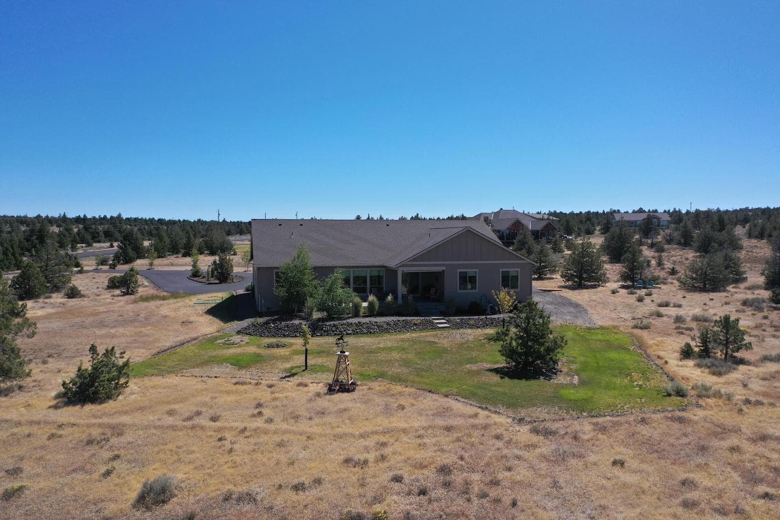 Photo of 4416 SE Laredo Road 39 of 40