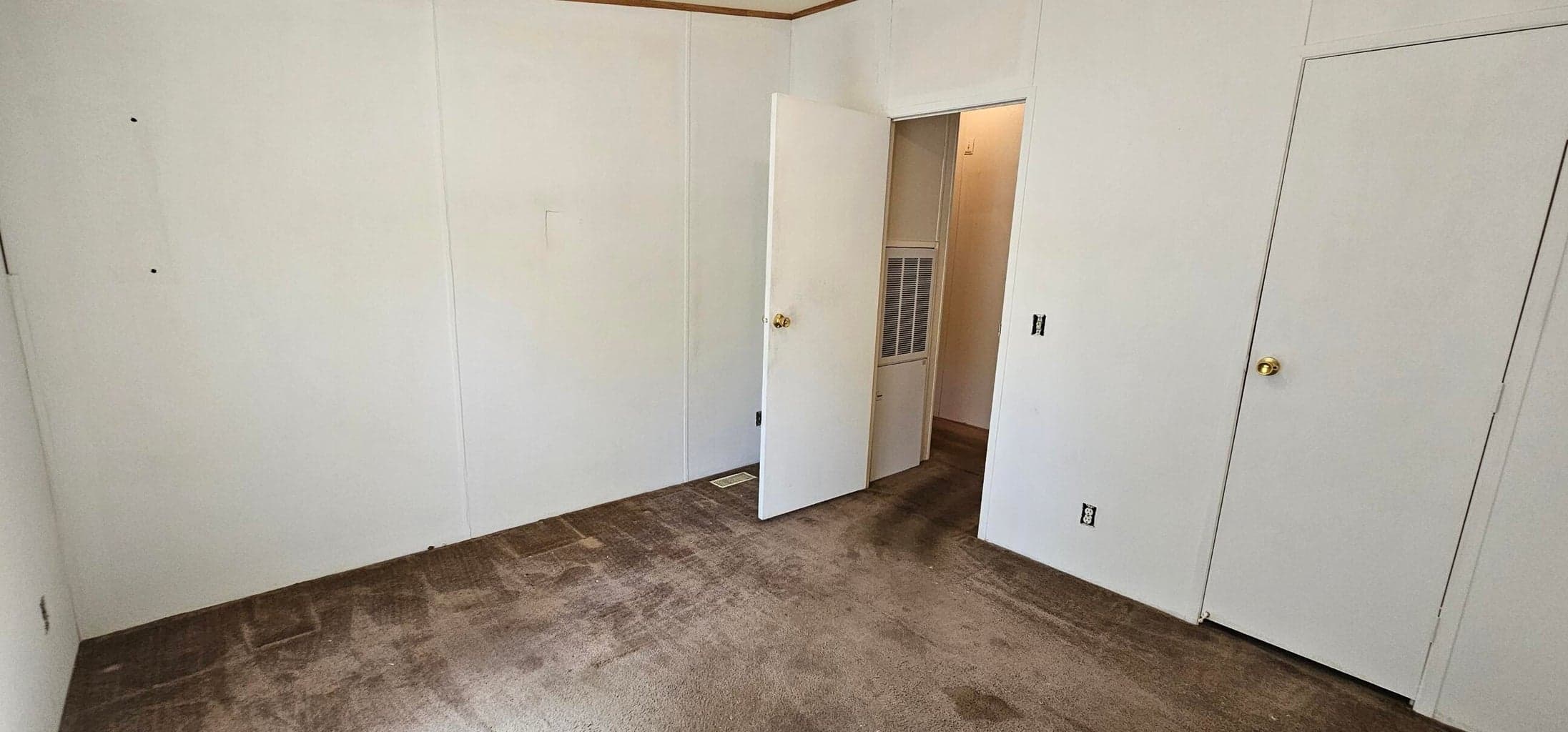 Photo of 15830 Burlwood Lane 22 of 30
