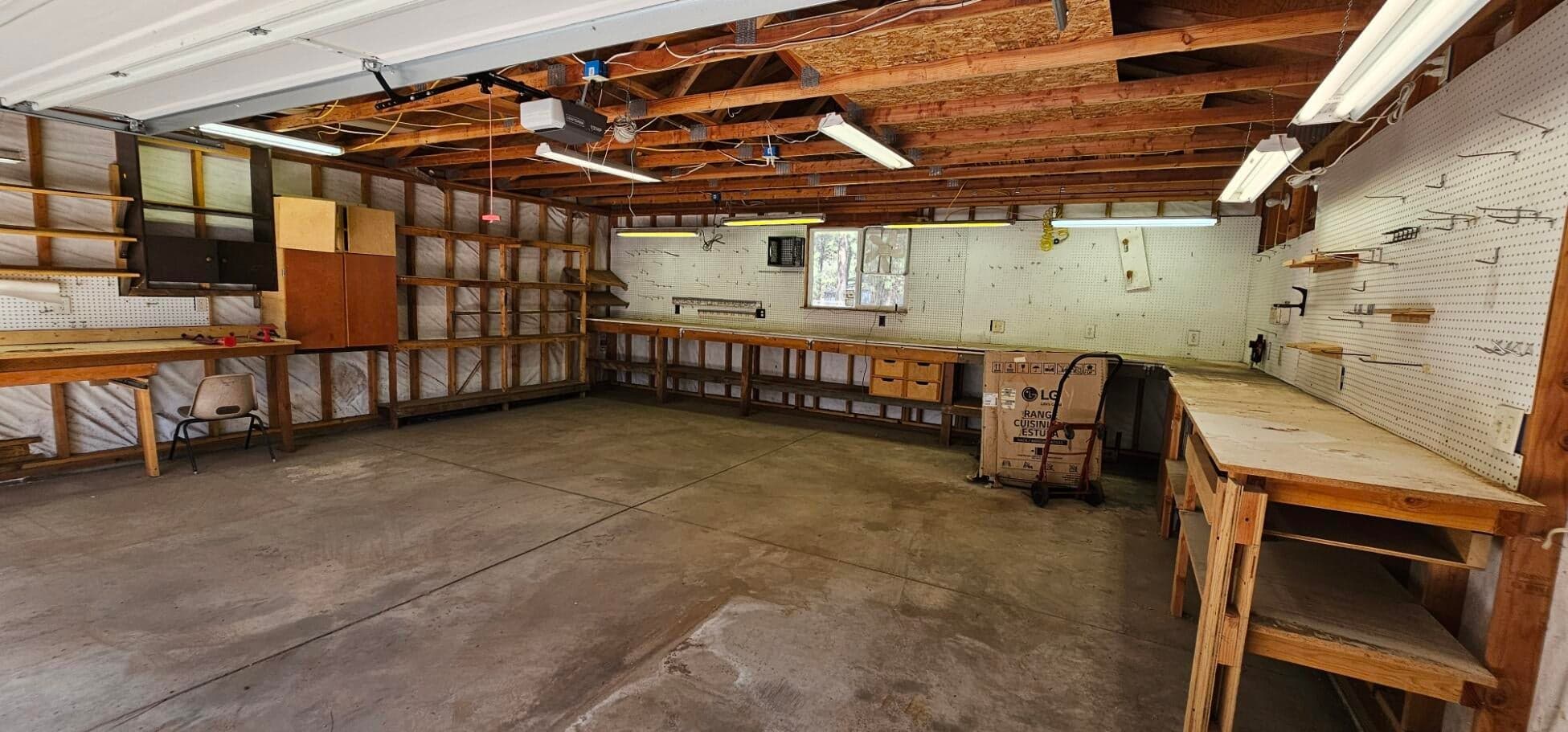 Photo of 15830 Burlwood Lane 26 of 30