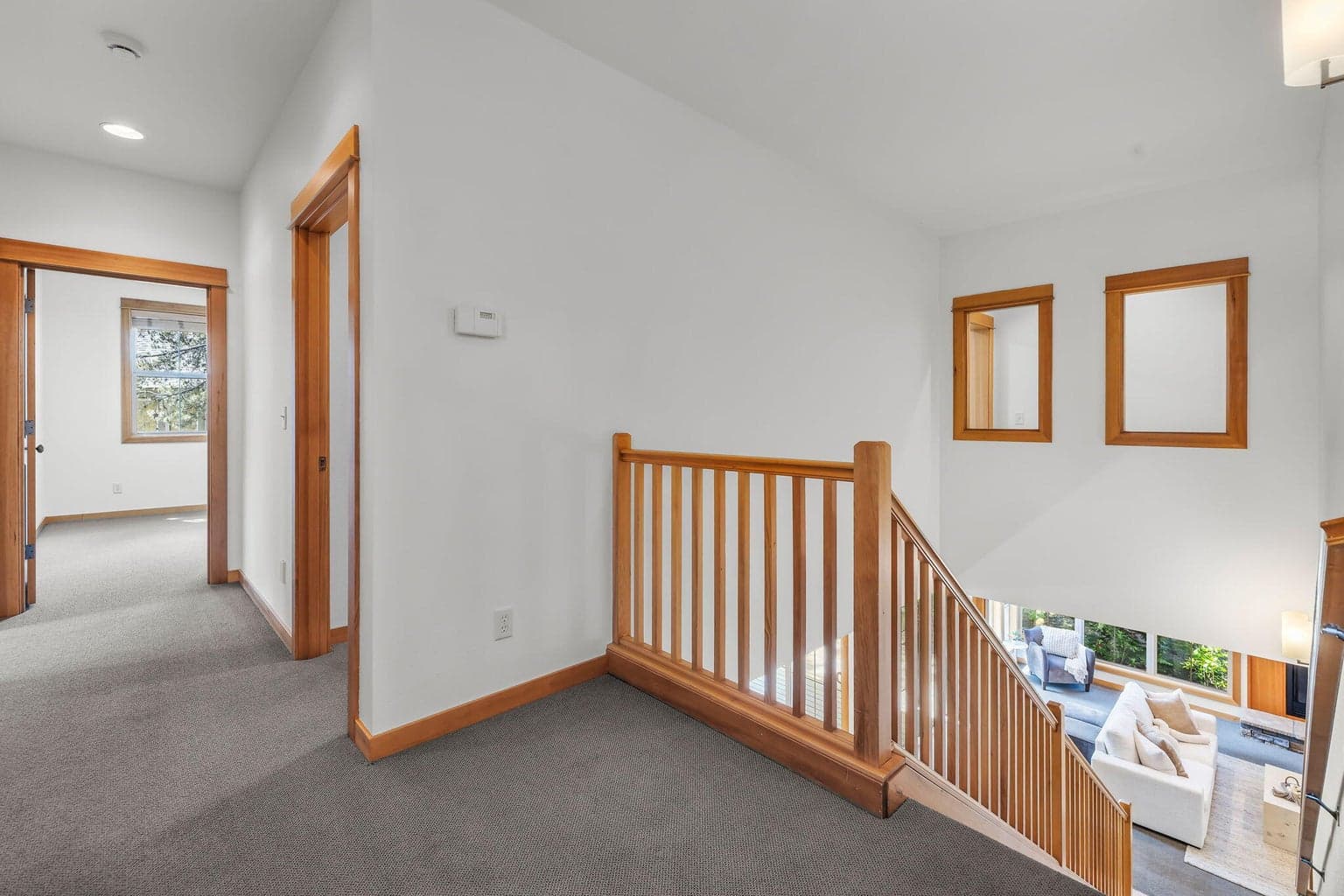 Light and bright upper level