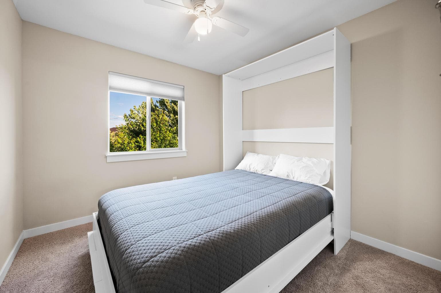 Photo of 4392 SW Canal Boulevard 24 of 43