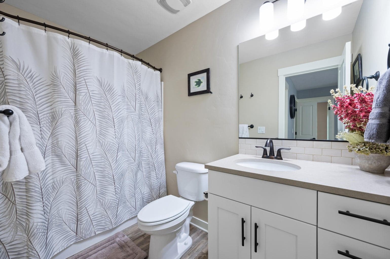 Photo of 4392 SW Canal Boulevard 27 of 43