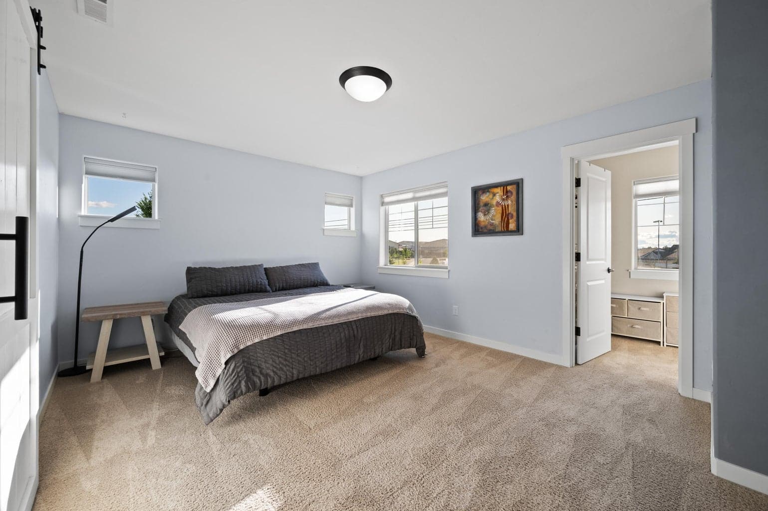 Photo of 4392 SW Canal Boulevard 30 of 43