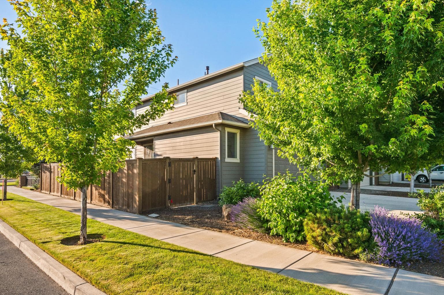 Photo of 4392 SW Canal Boulevard 40 of 43