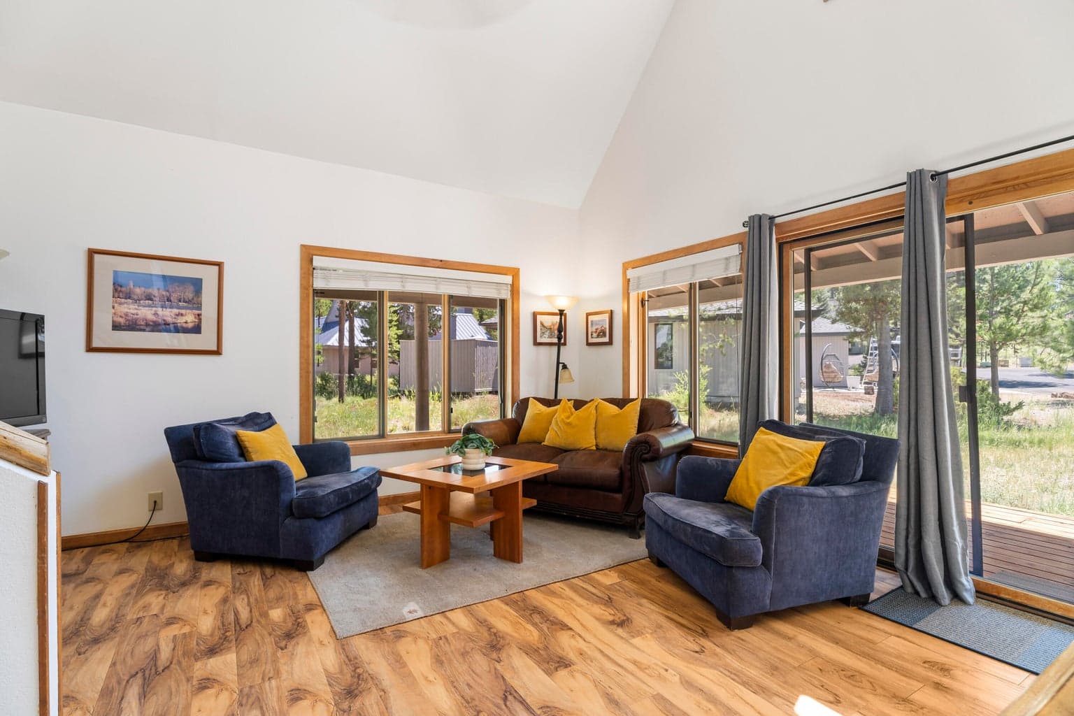 Photo of 18118 Modoc Lane 8 of 28