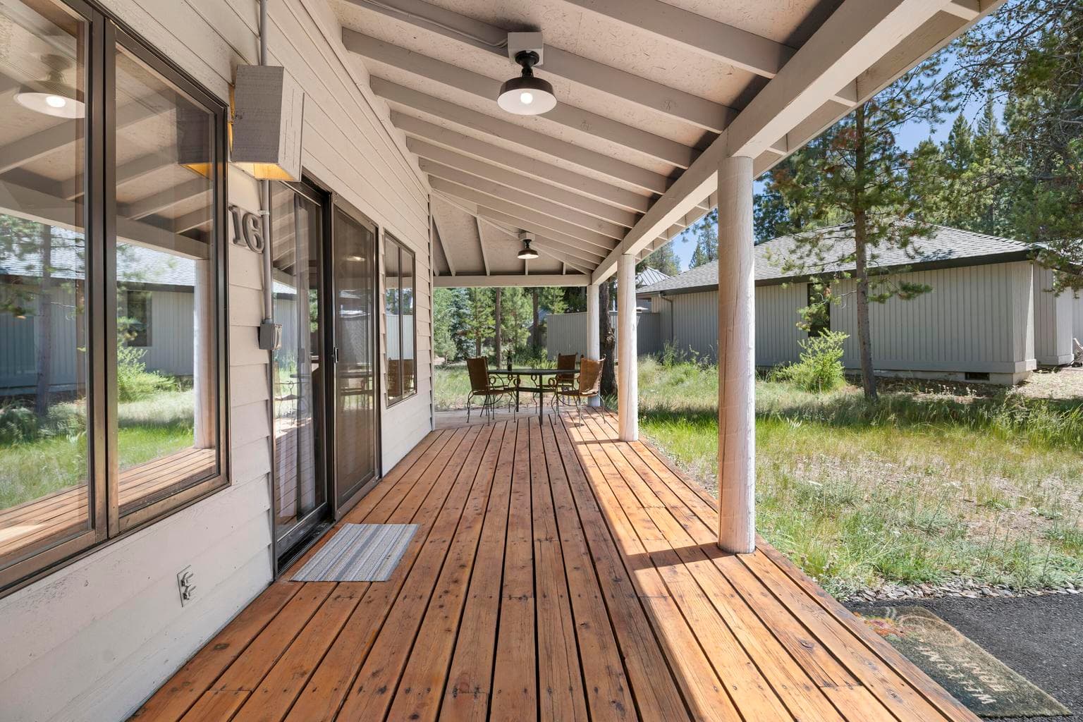 Photo of 18118 Modoc Lane 3 of 28