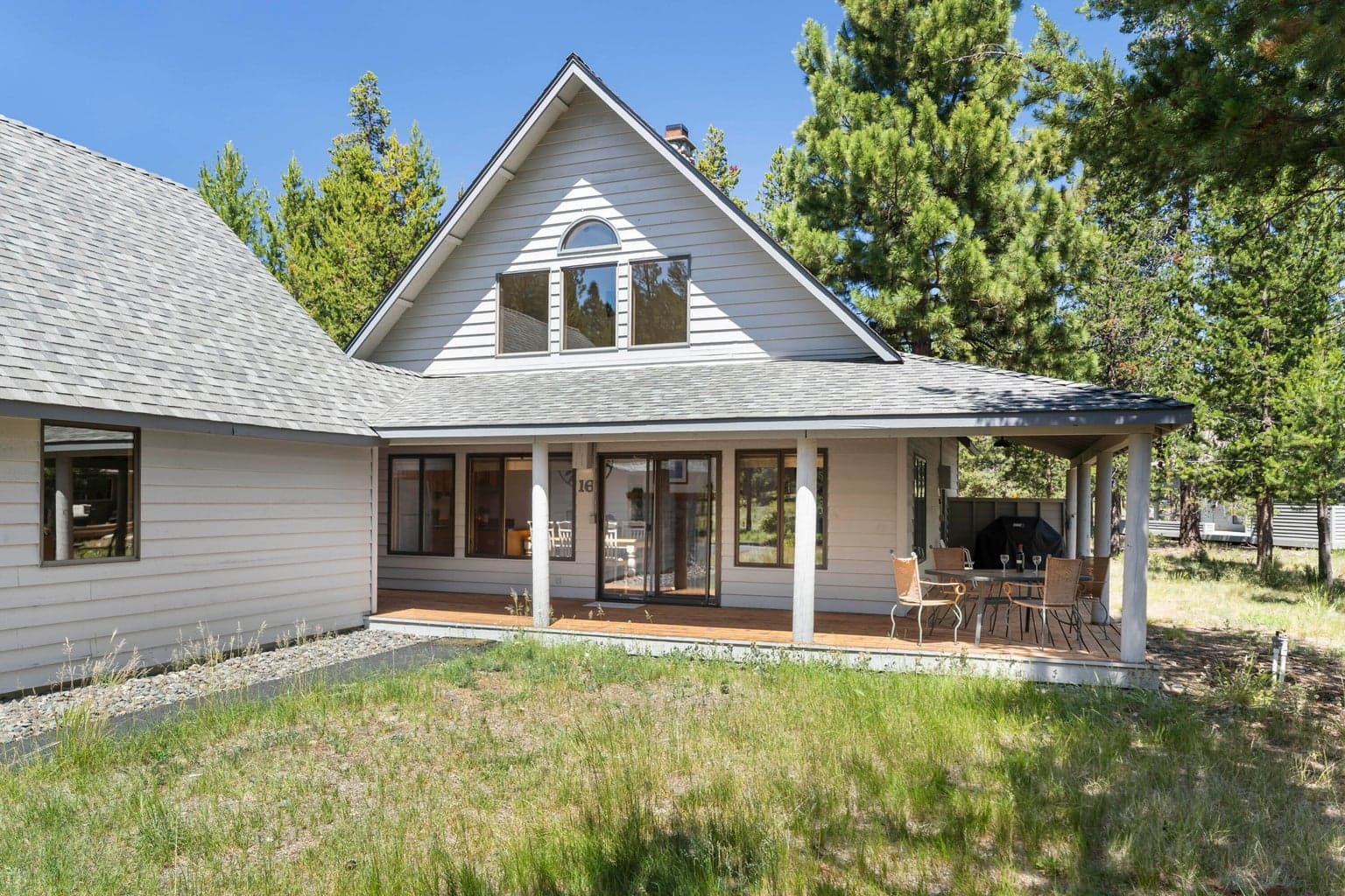Photo of 18118 Modoc Lane 2 of 28