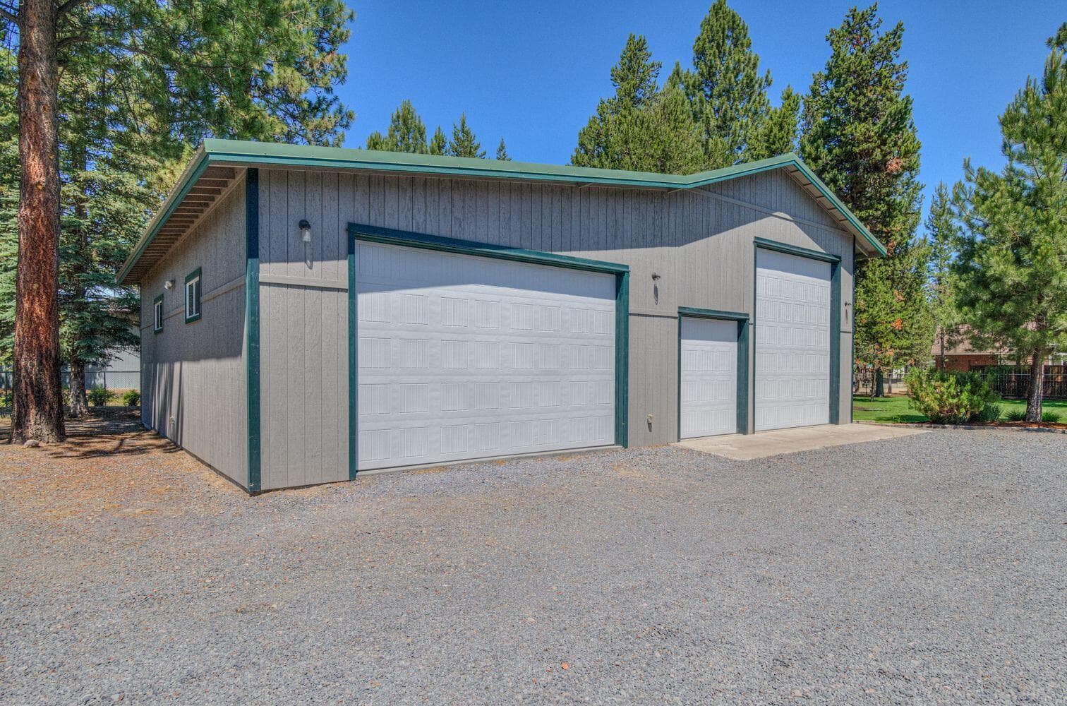 Photo of 15876 6th Street 5 of 43