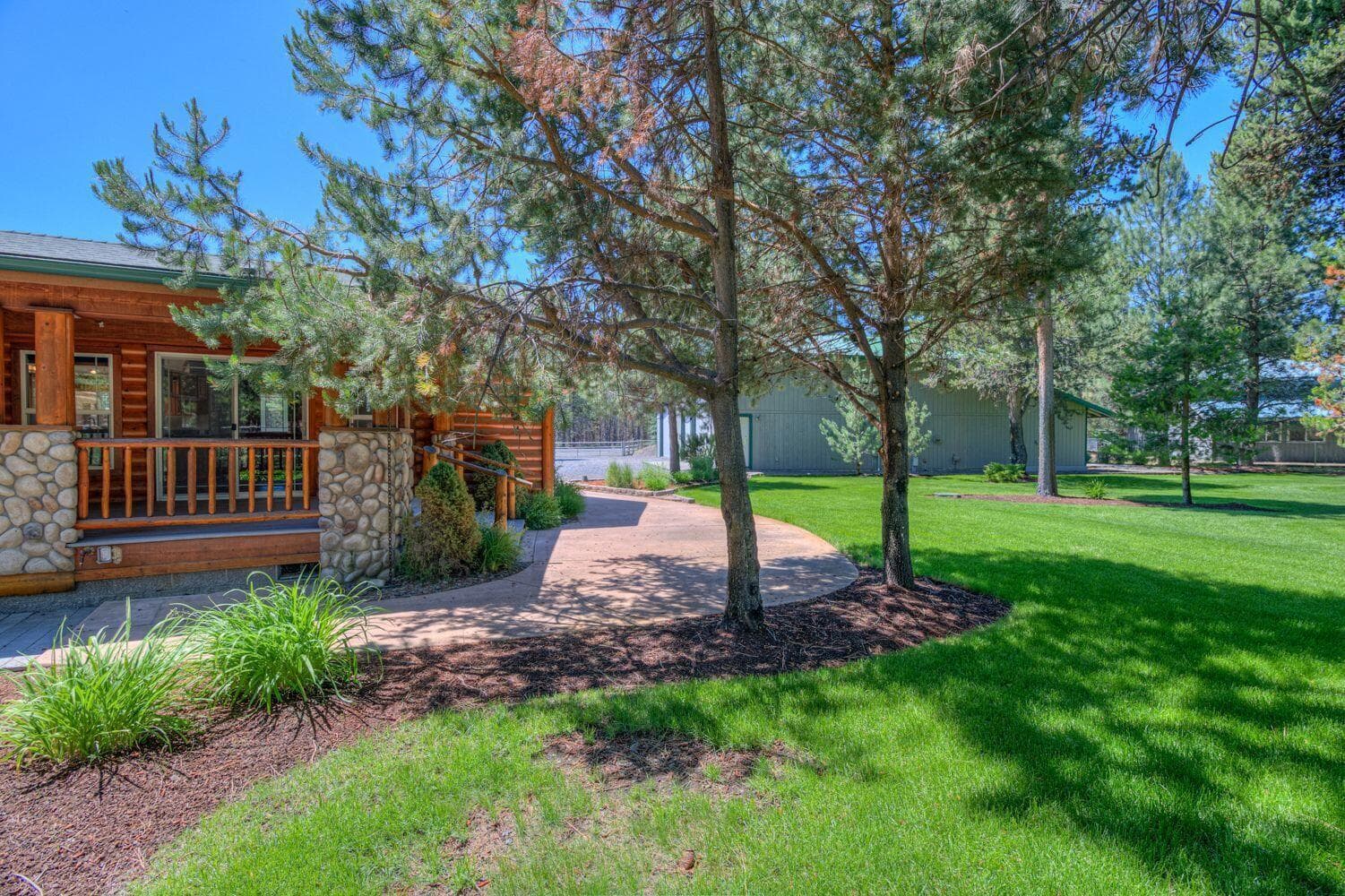 Photo of 15876 6th Street 18 of 43