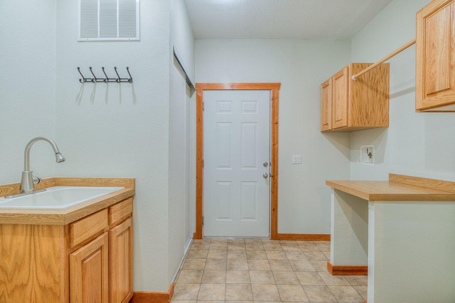 Photo of 15876 6th Street 28 of 43