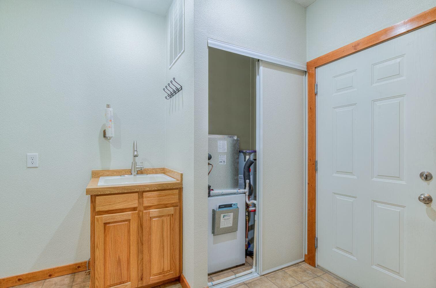 Photo of 15876 6th Street 29 of 43
