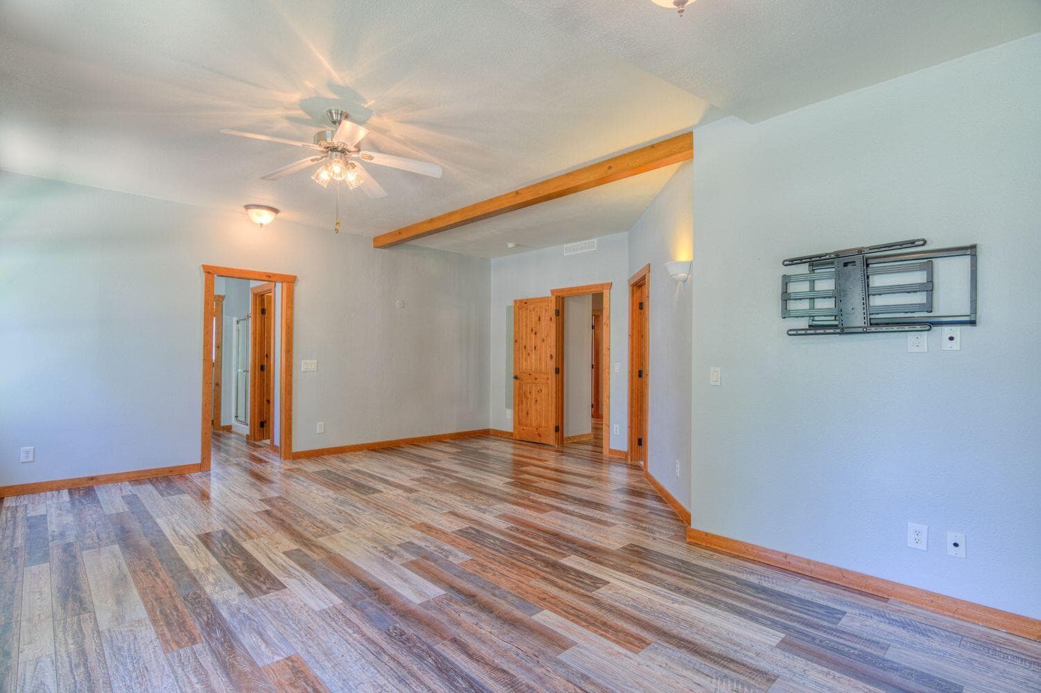 Photo of 15876 6th Street 39 of 43
