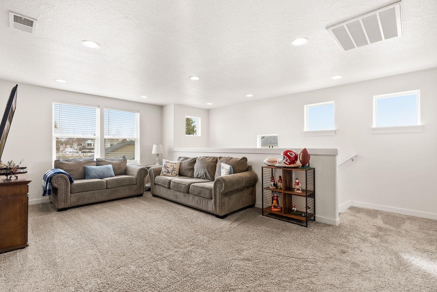 Photo of 4199 SW 34th Street 14 of 40