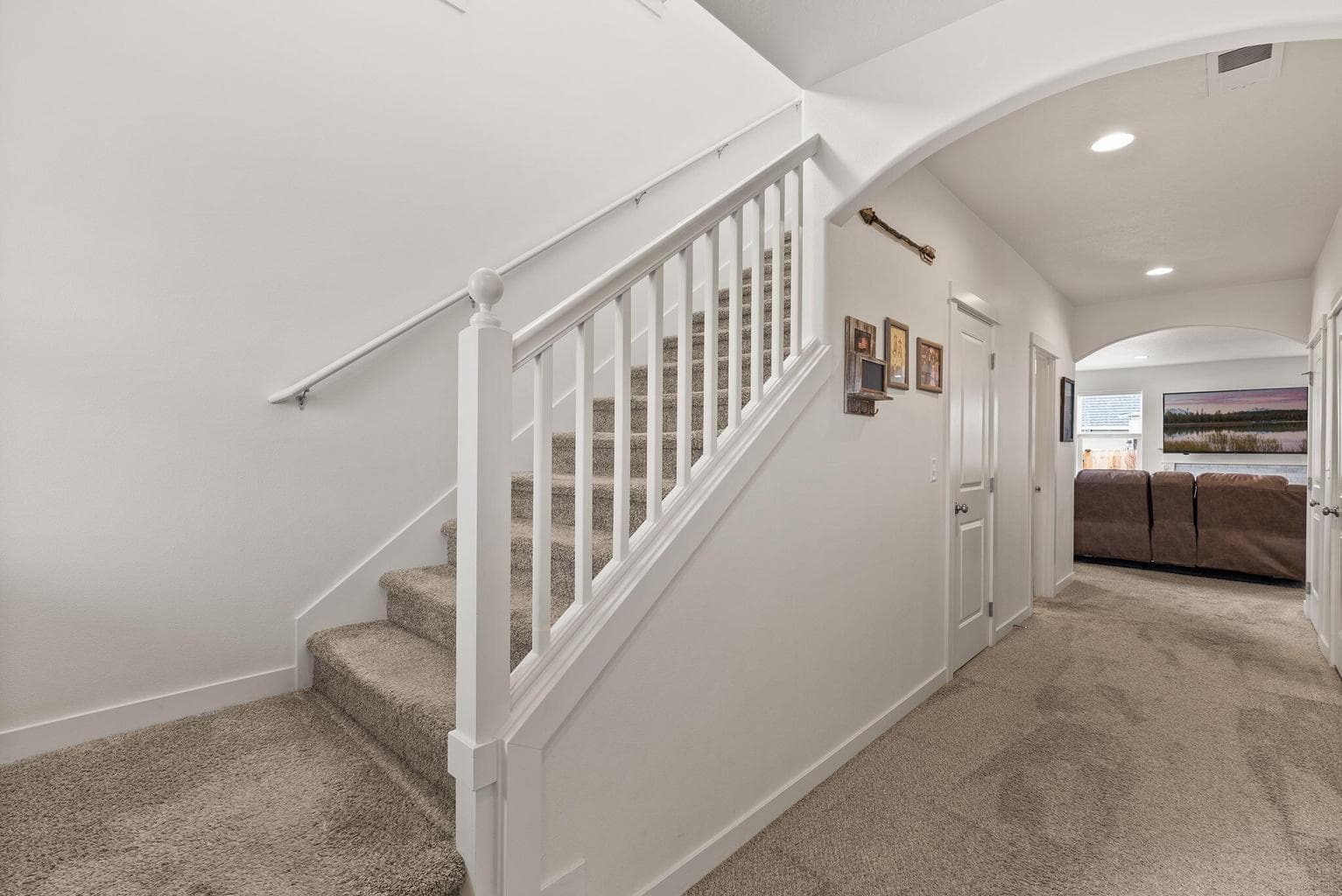 Photo of 4199 SW 34th Street 12 of 40