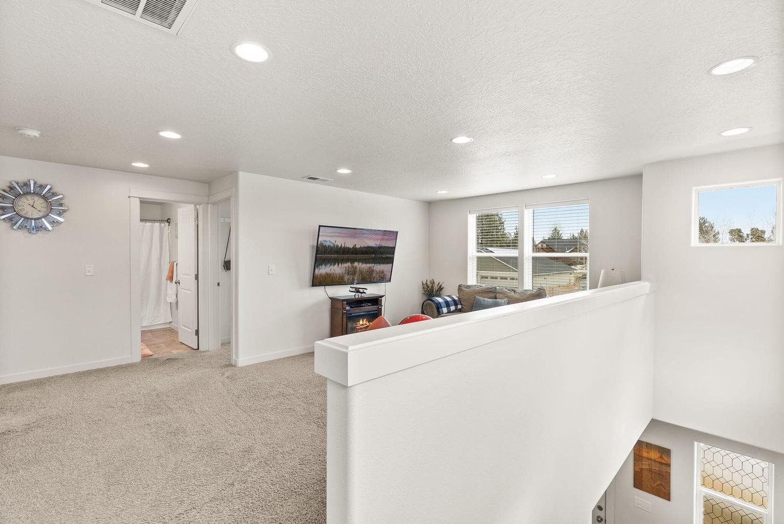 Photo of 4199 SW 34th Street 17 of 40
