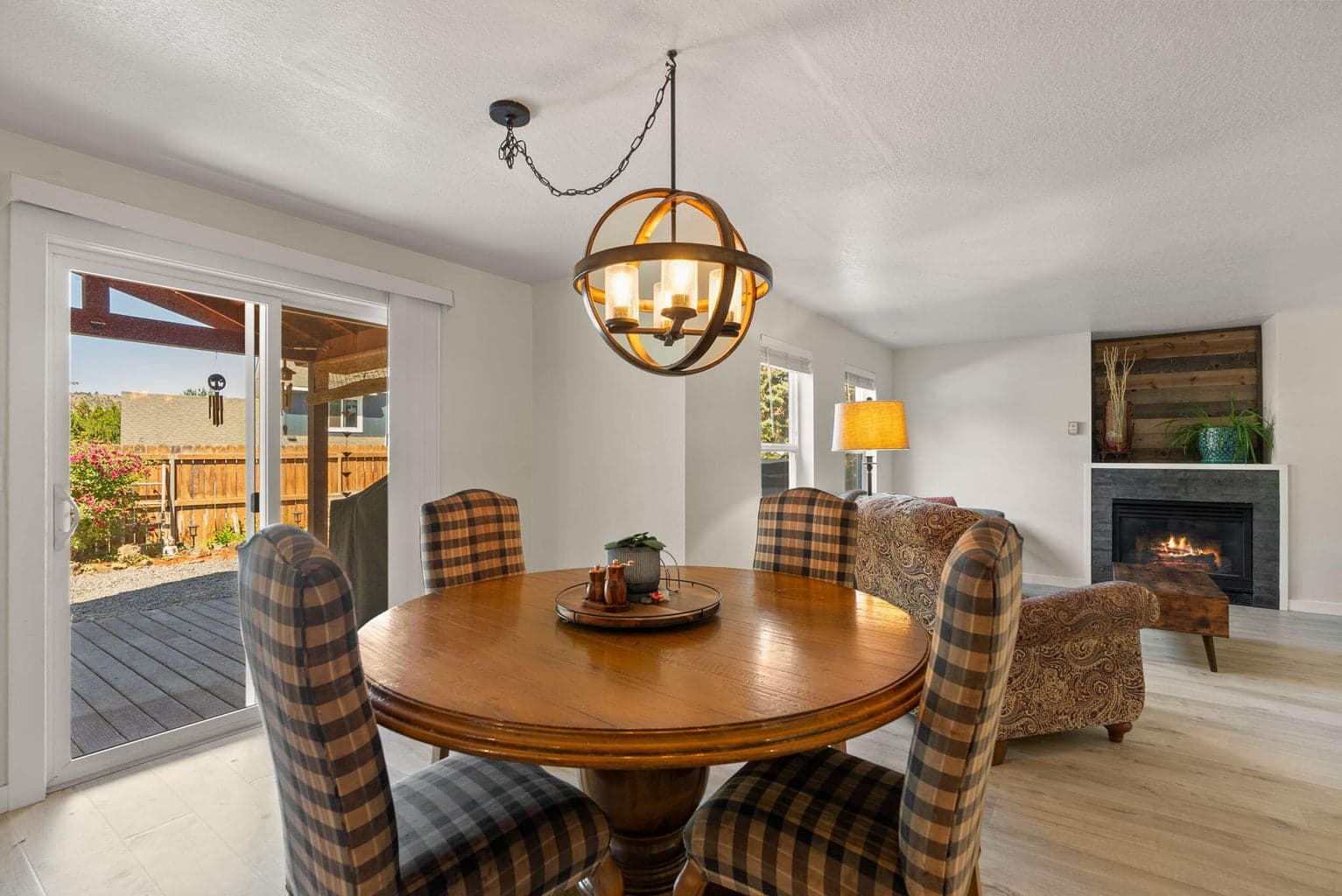 Photo of 3110 NE Richmond Court 13 of 43