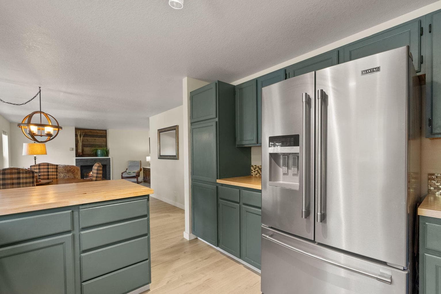 Photo of 3110 NE Richmond Court 18 of 43