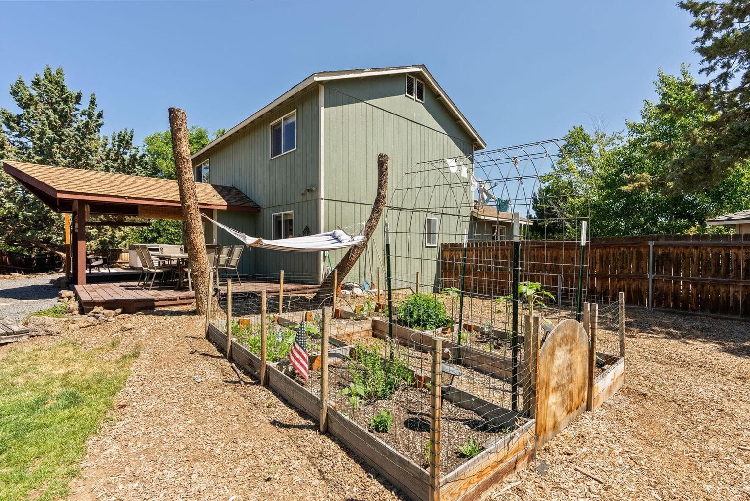 Photo of 3110 NE Richmond Court 35 of 43
