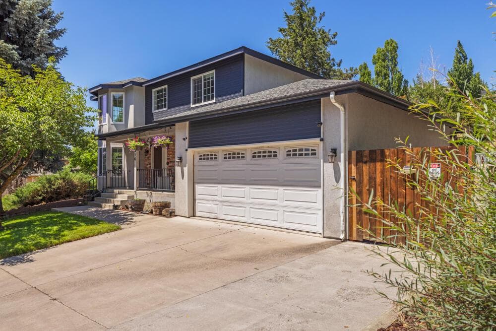 310 Mountain View