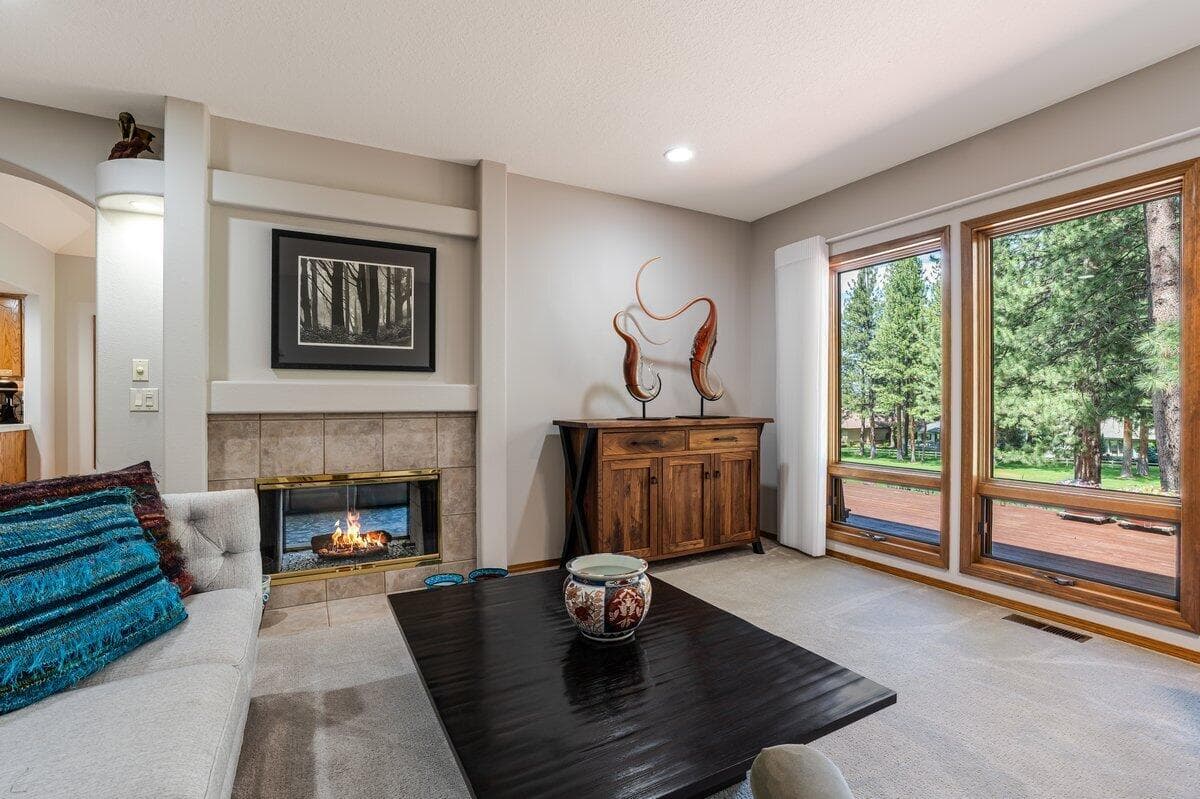 Photo of 60841 Willow Creek Loop 14 of 40